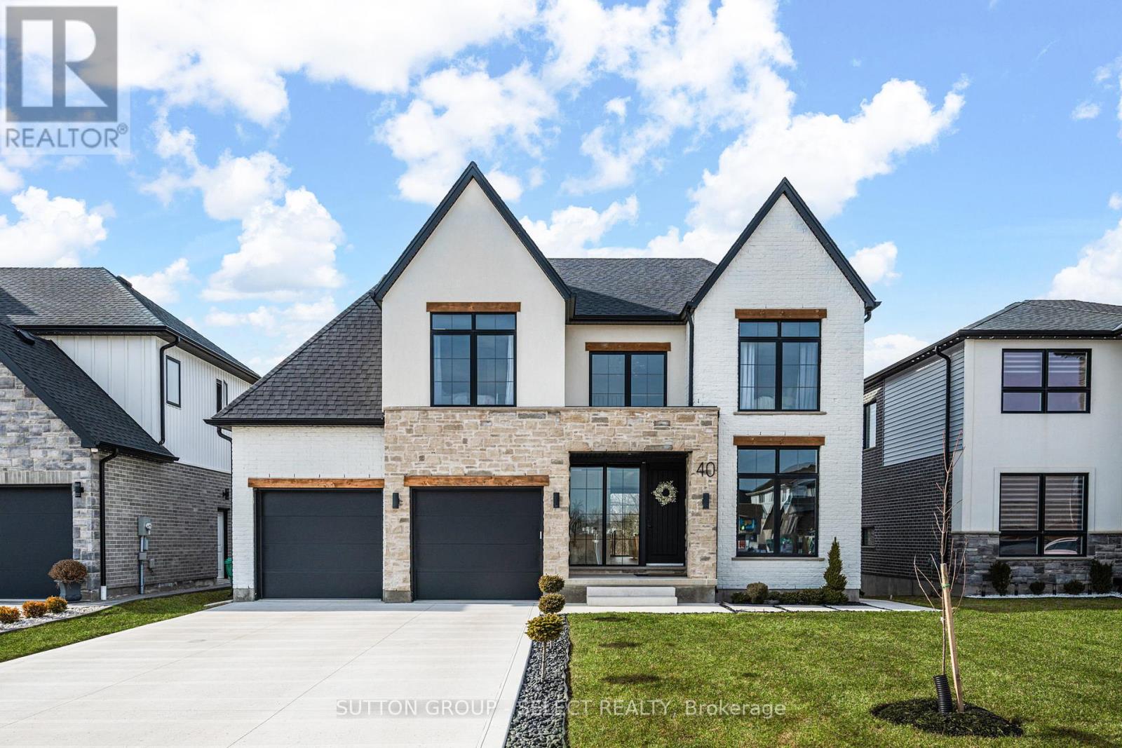 40 ROYAL CRESCENT, Southwold (Talbotville)