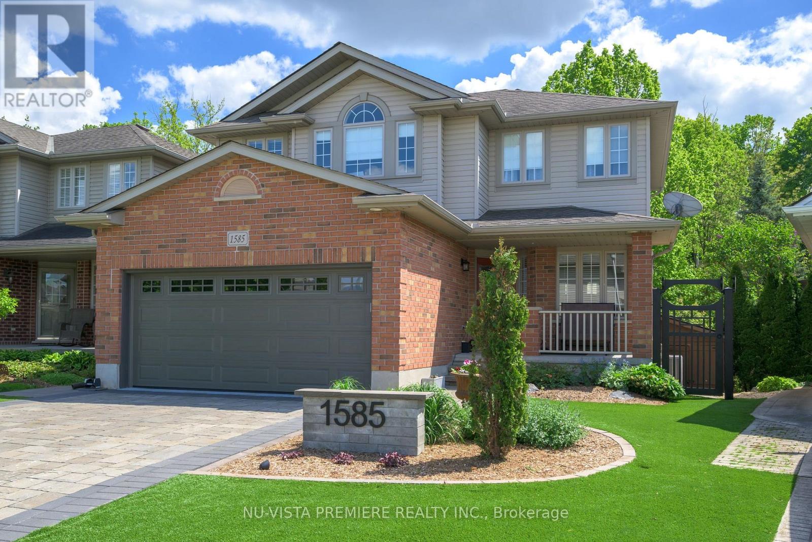 1585 BLACKMAPLE CRESCENT, London East (East A)