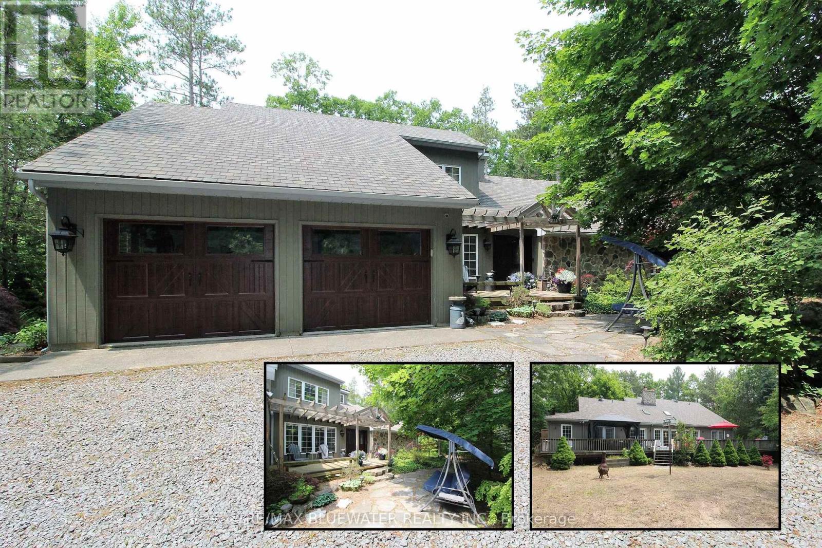 10441 PINETREE DRIVE, Lambton Shores (Grand Bend)