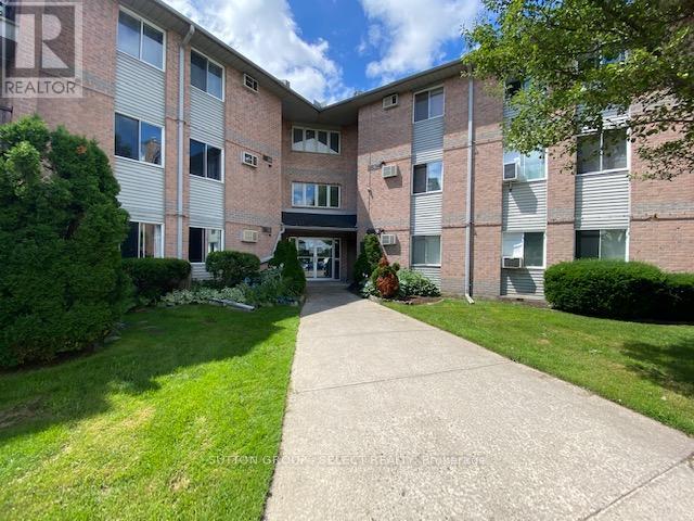 109 - 2230 TRAFALGAR STREET, London East (East I)
