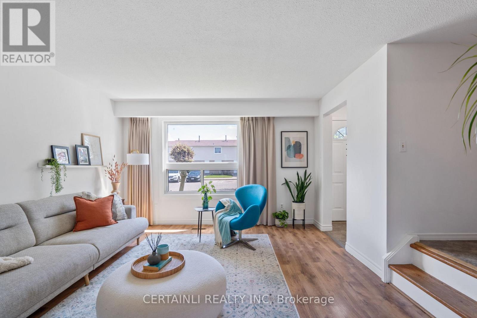 32 - 40 TIFFANY DRIVE, London East (East I)