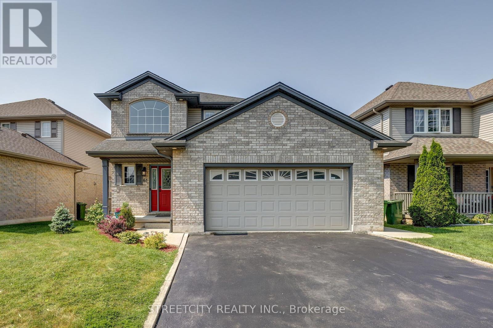 61 MEADOWVALE DRIVE, St. Thomas