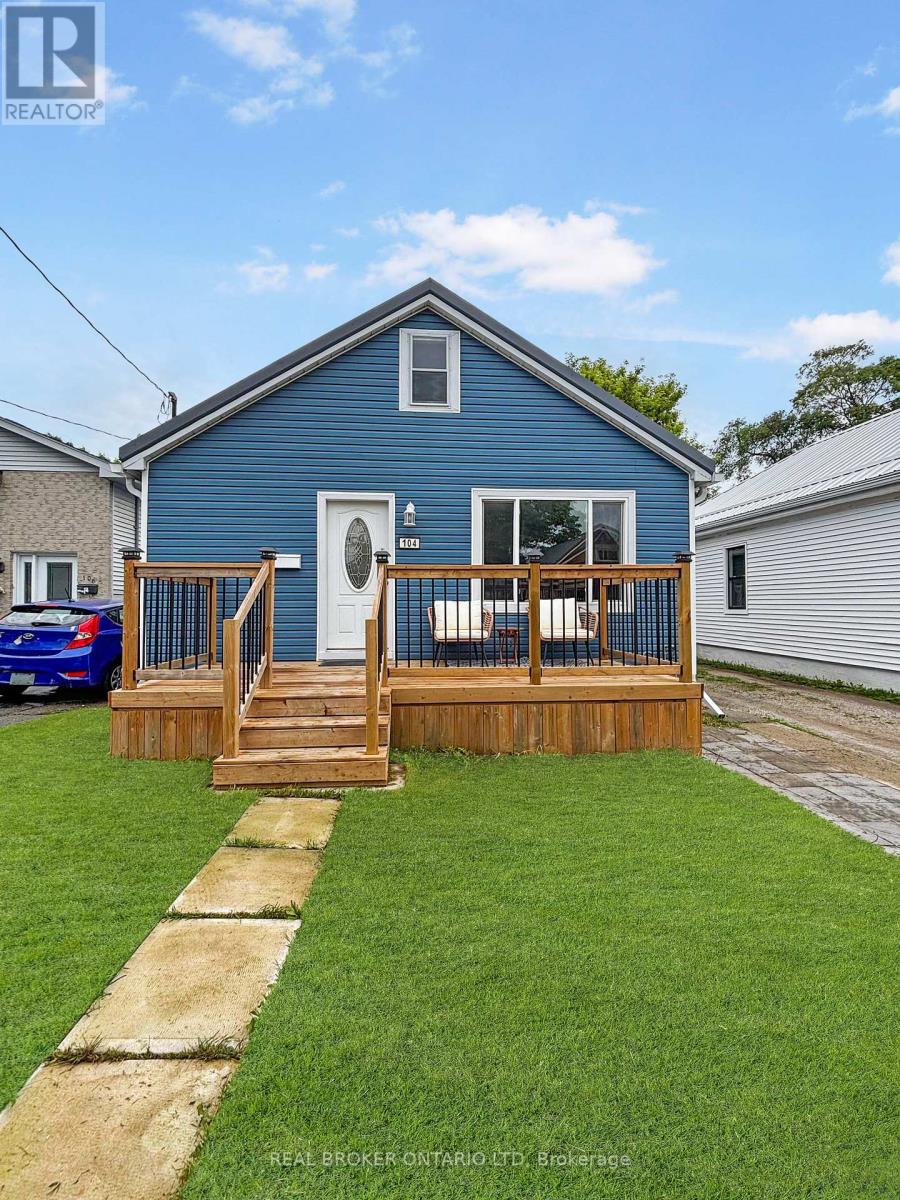 104 DELAWARE STREET, London East (East M)