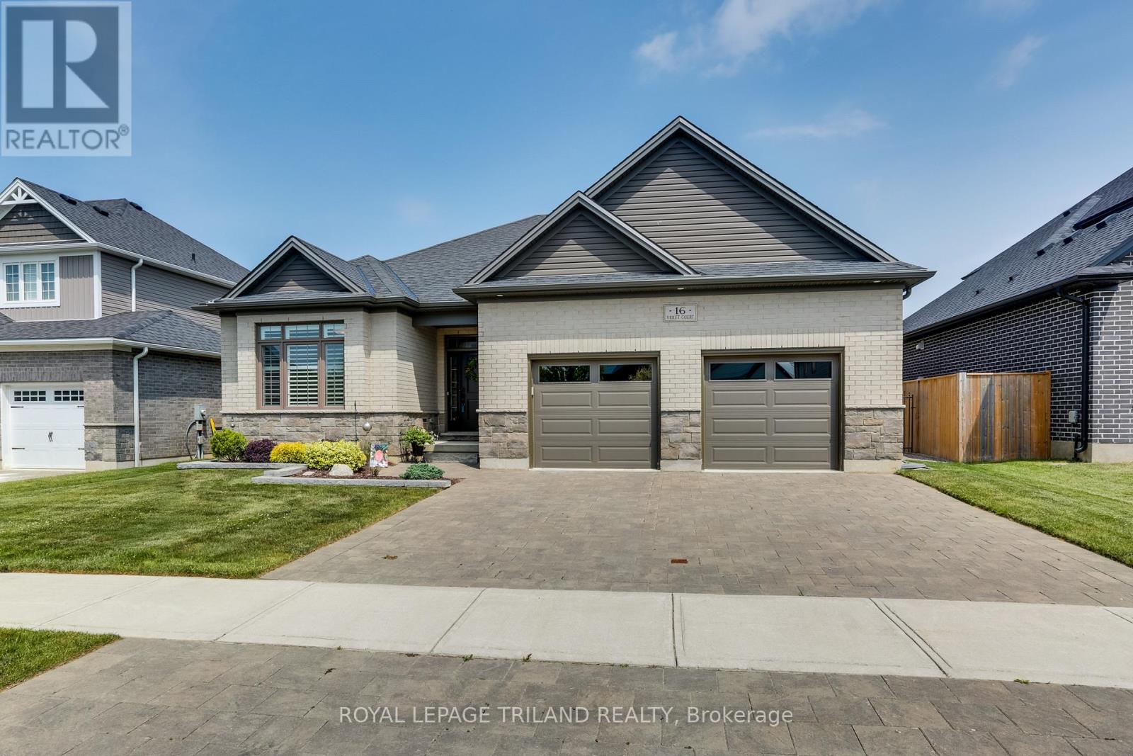 16 VIOLET COURT, Middlesex Centre (Ilderton)