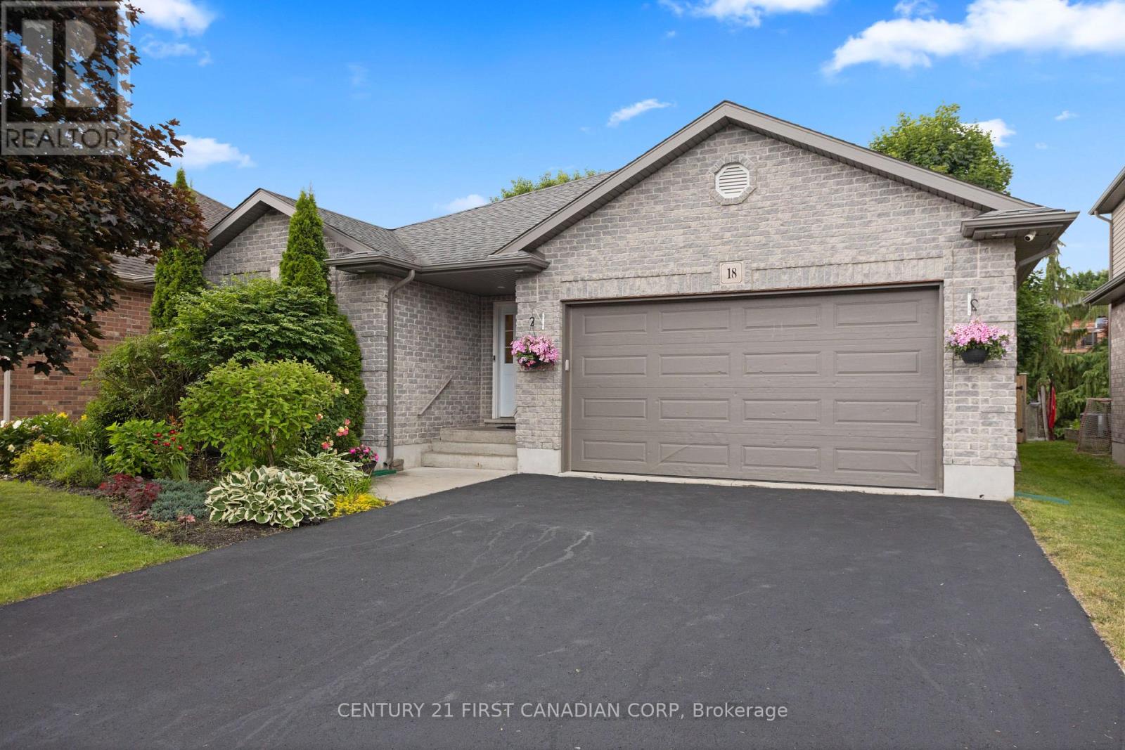 18 TRILLIUM CRESCENT, St. Marys