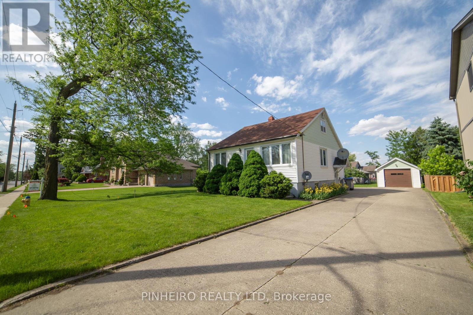 22566 ADELAIDE STREET N, Strathroy-Caradoc (Mount Brydges)
