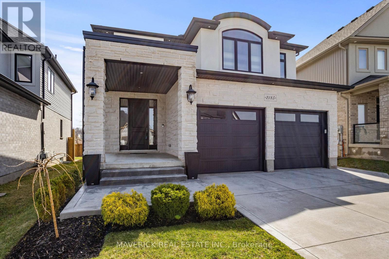 2185 LINKWAY BOULEVARD, London South (South A)