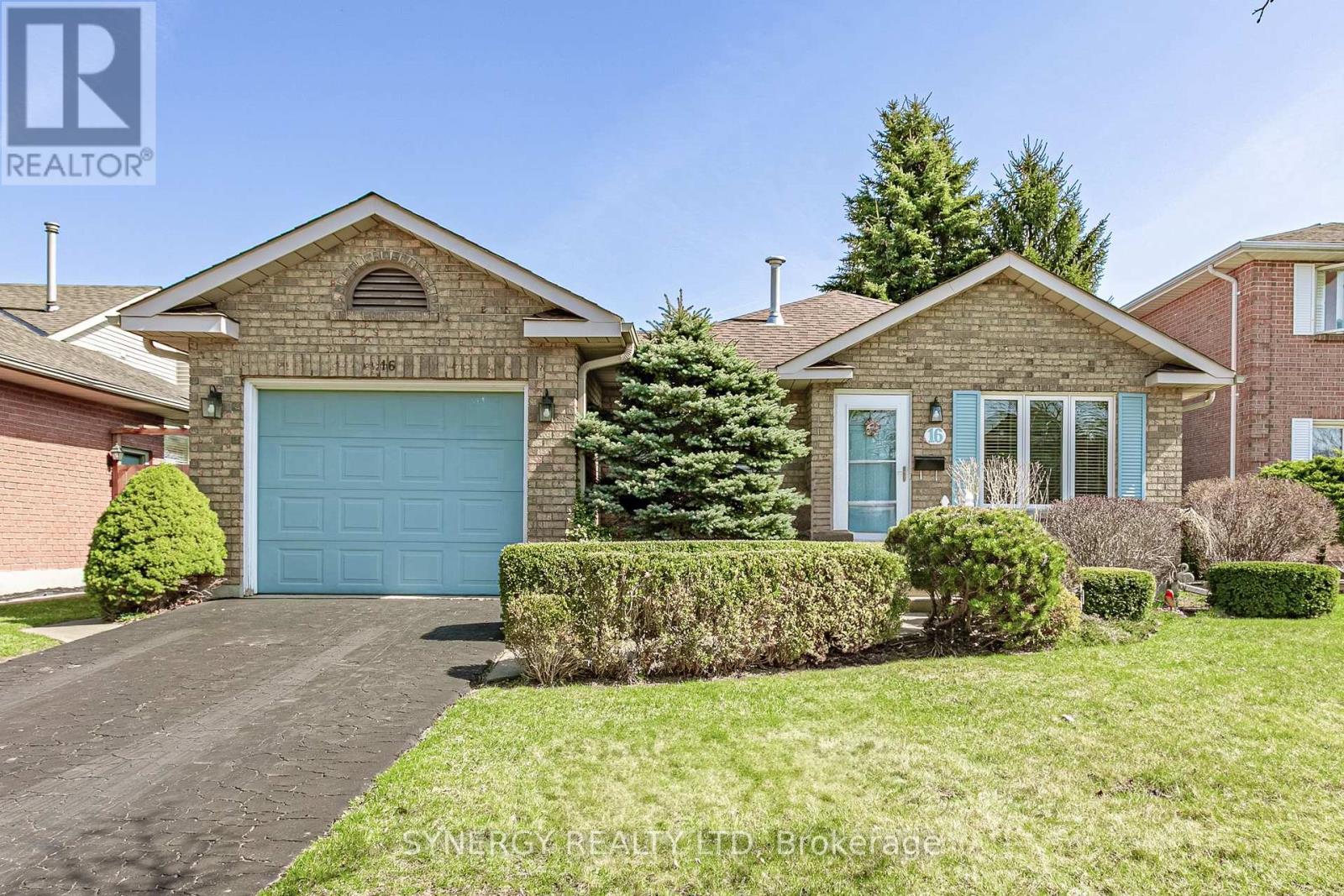16 PARKVIEW DRIVE, Strathroy-Caradoc (SE)