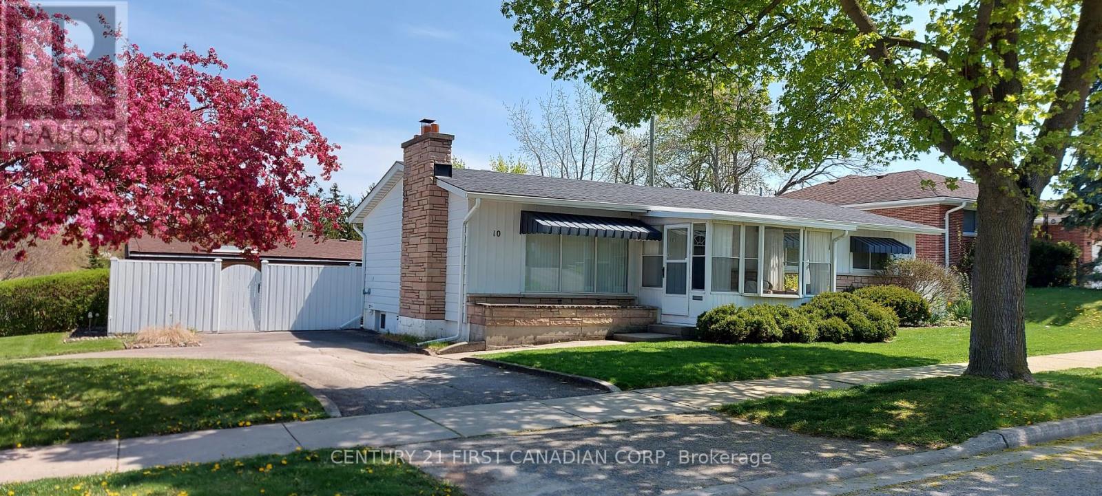 10 FRONTENAC ROAD, London South (South T)