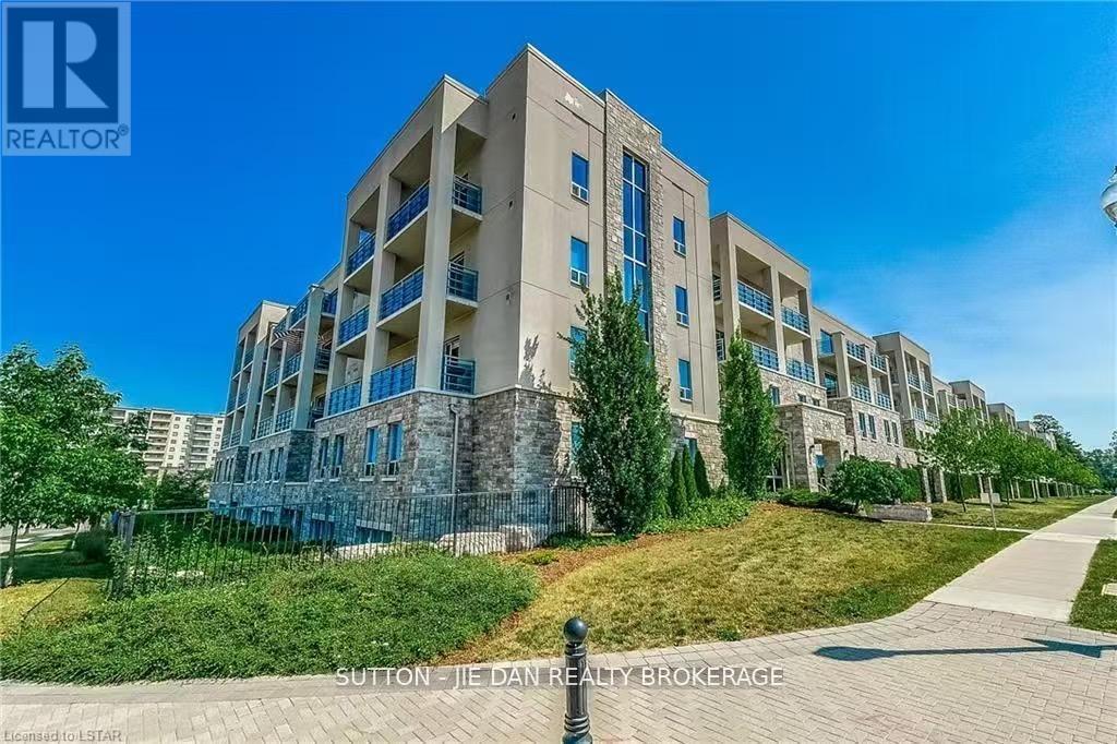 104 - 340 SUGARCREEK TRAIL, London North (North N)