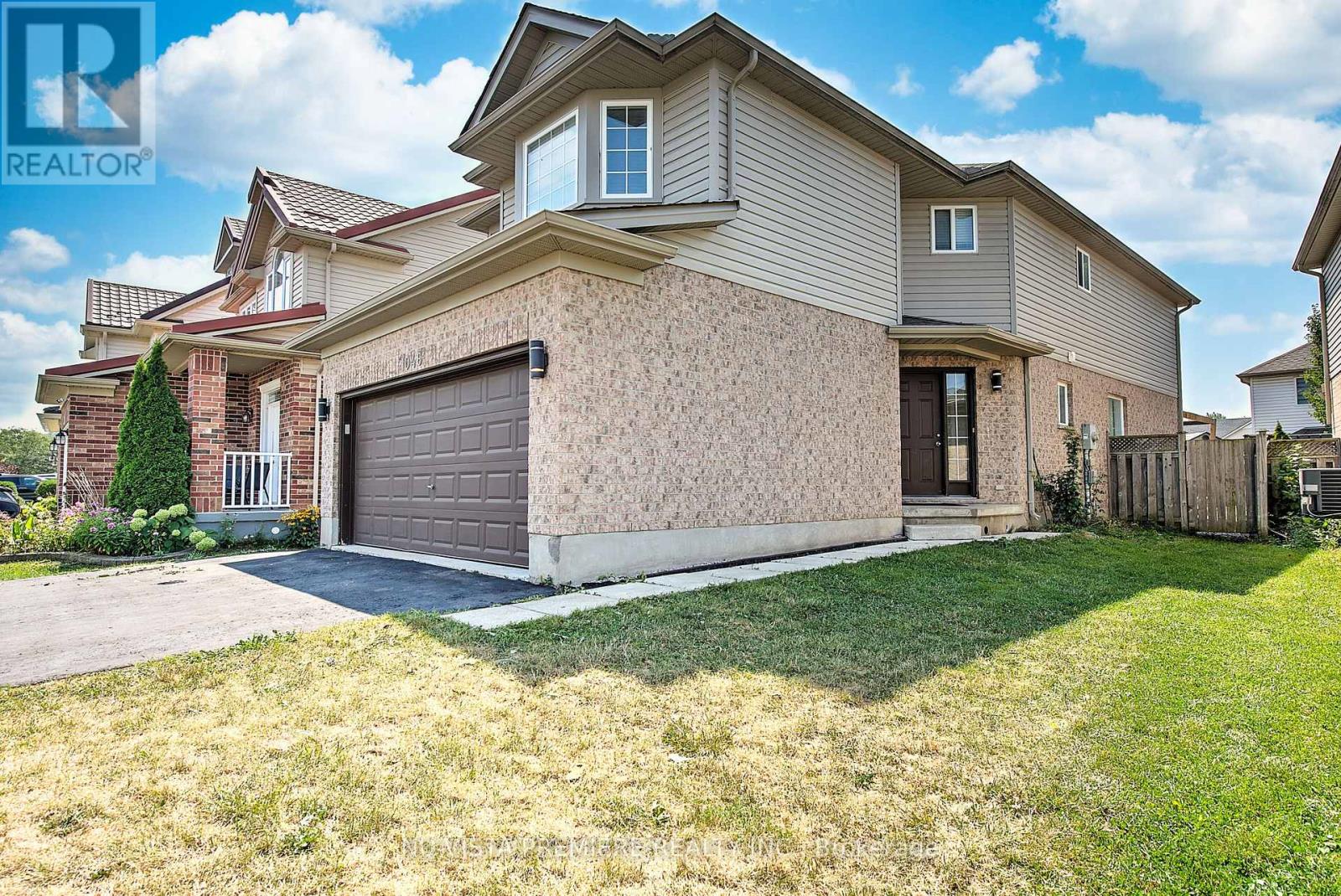 1046 CROSSCREEK CRESCENT, London East (East A)