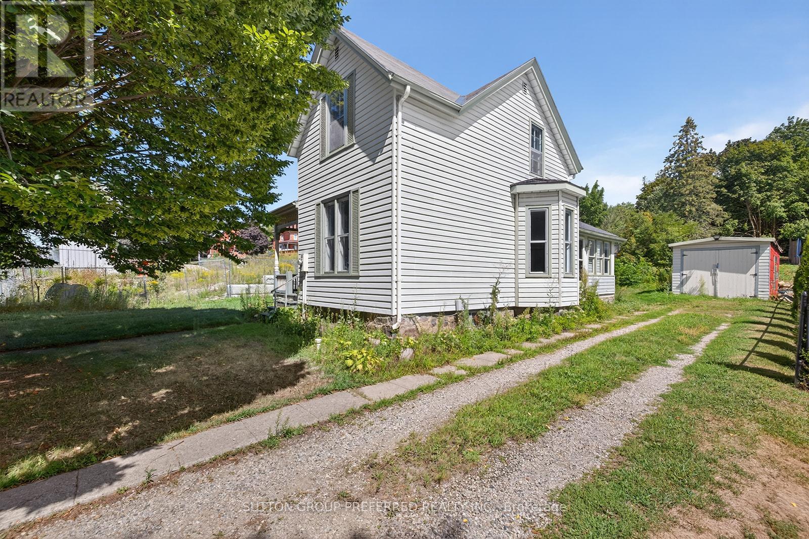 34 OXFORD STREET, Woodstock (Woodstock - North)