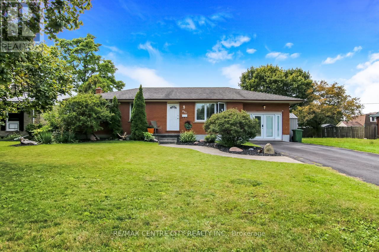 631 ELM STREET, St. Thomas
