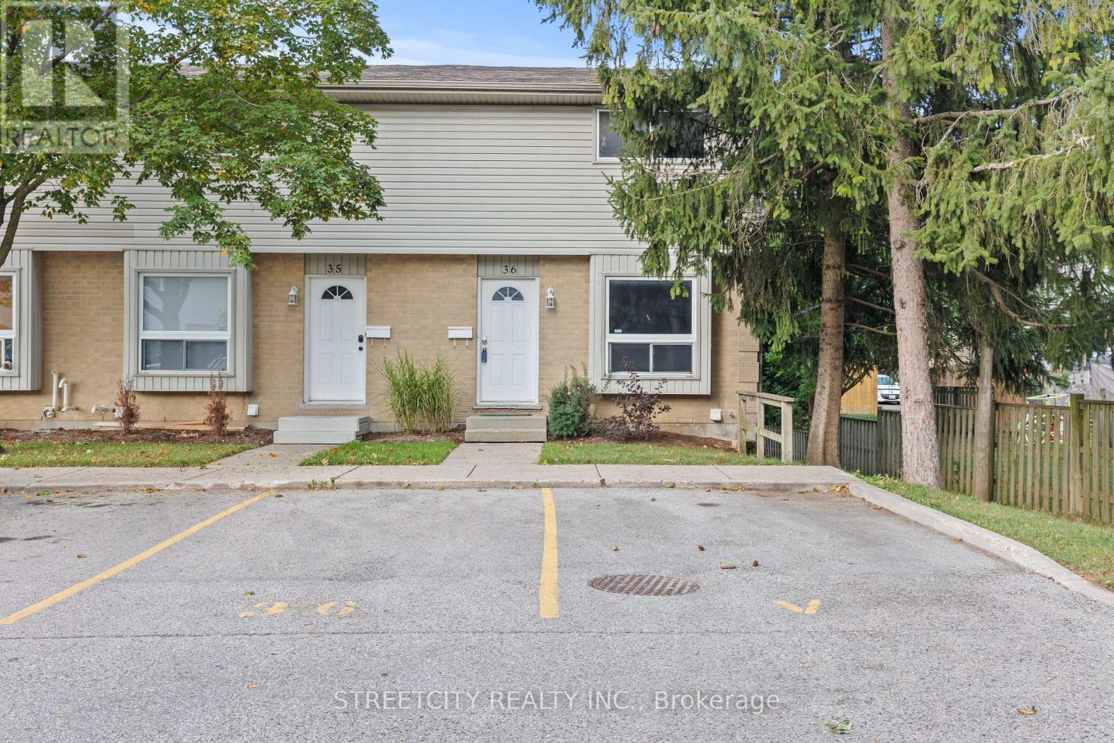 36 - 577 THIRD STREET, London East (East H)