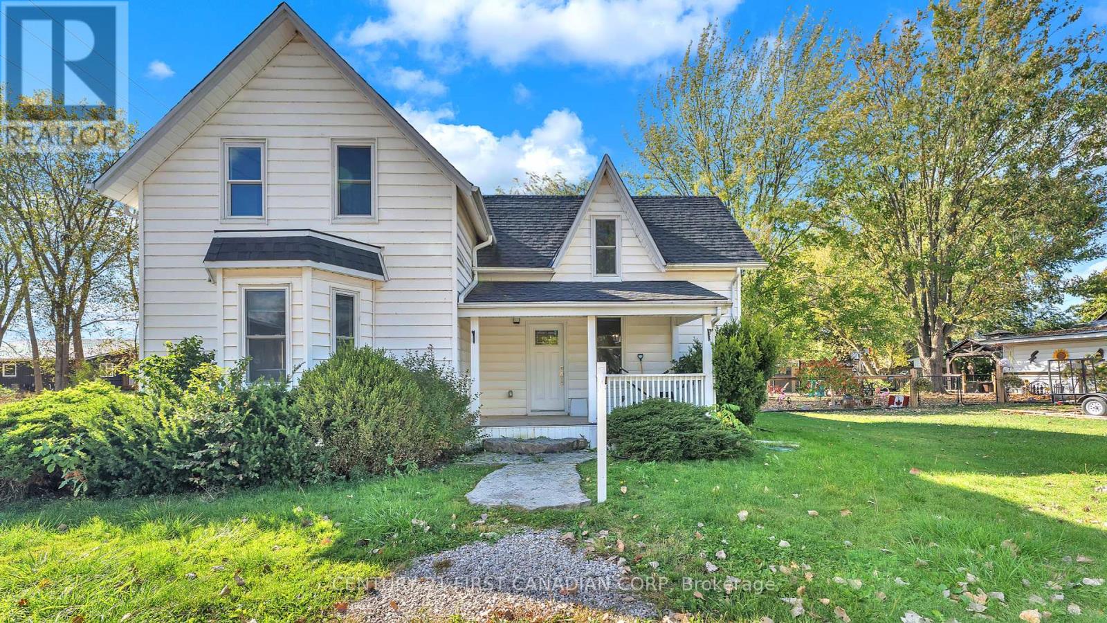 2583 KELLY ROAD, Oil Springs