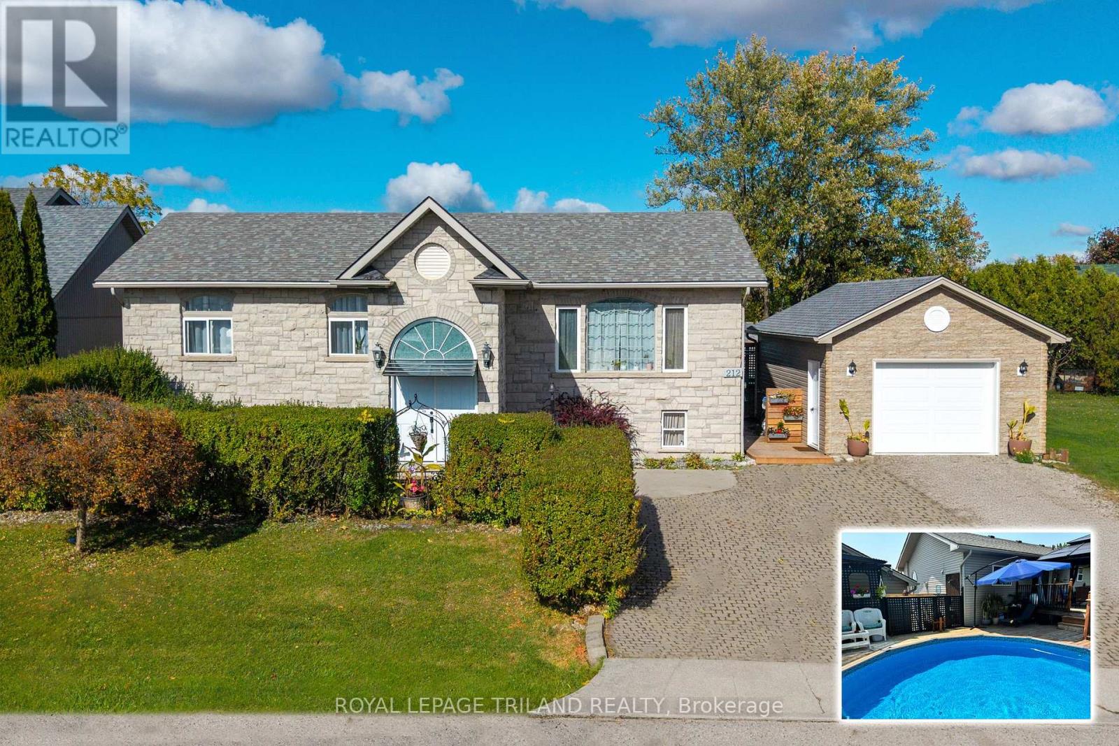 212 GOLFVIEW STREET, Lambton Shores (Thedford)