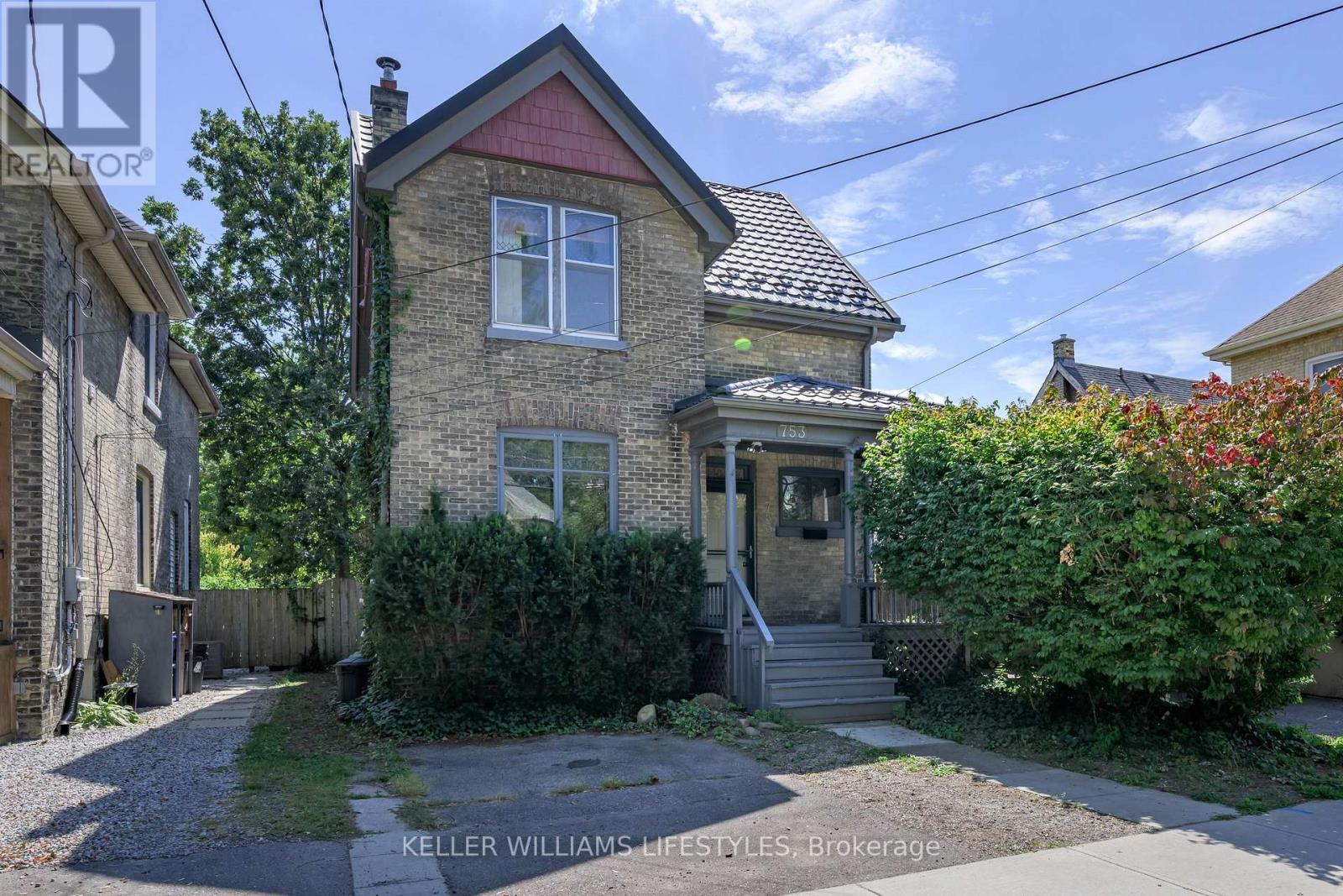 753 LORNE AVENUE, London East (East G)