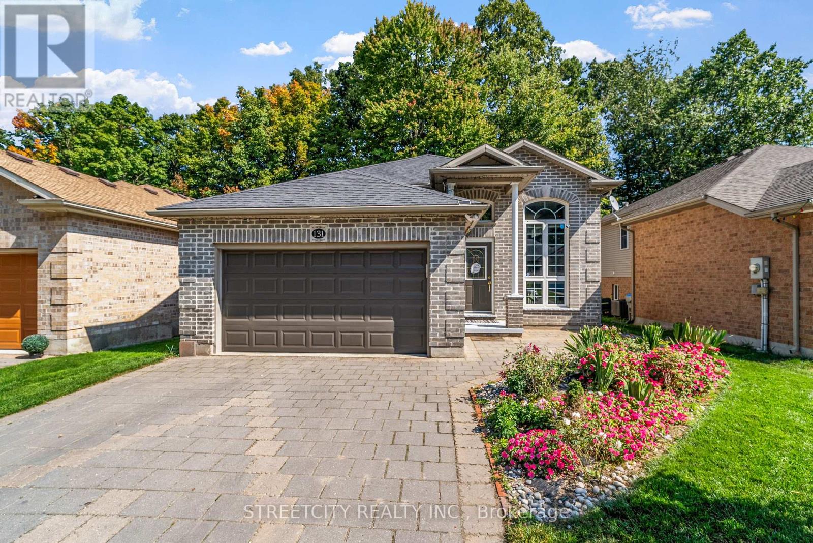 131 BRIDLE PATH, Strathroy-Caradoc (SW)