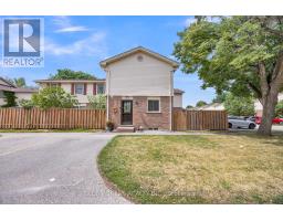 92 - 230 Clarke Road, MLS X13583340