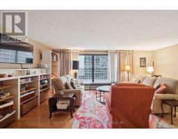1418 - 55 HARBOUR SQUARE - 11