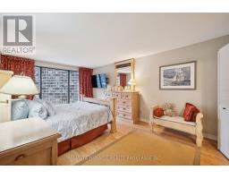 1418 - 55 HARBOUR SQUARE - 27