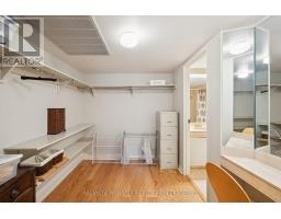 1418 - 55 HARBOUR SQUARE - 31