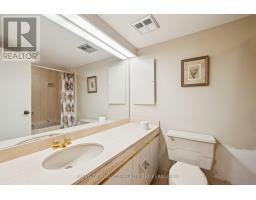 1418 - 55 HARBOUR SQUARE - 34