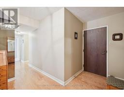 1418 - 55 HARBOUR SQUARE - 7
