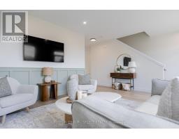 24 - 233 UPPER QUEEN STREET - 11