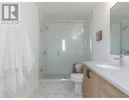 19 - 147 SCOTTS DRIVE - 32