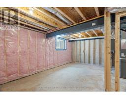19 - 147 SCOTTS DRIVE - 40
