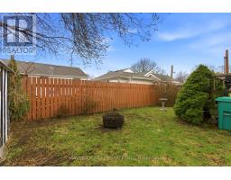 181 PICTON STREET W - 38