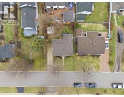 181 PICTON STREET W - 43
