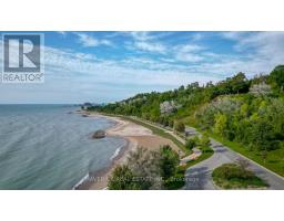 181 PICTON STREET W - 46