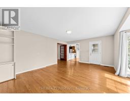 15 MAYFAIR DRIVE - 25