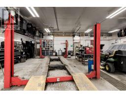 9127 HACIENDA ROAD - 32