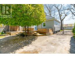 1242 BRYDGES STREET - 35