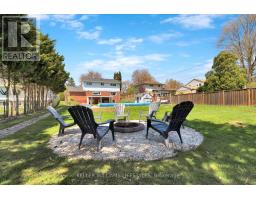 26 PLYMOUTH AVENUE - 36