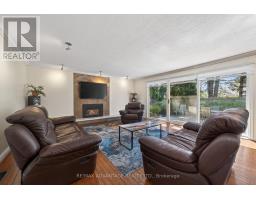 44 NORTHCREST DRIVE - 17