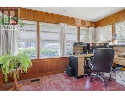 203 ERIET STREET S - 16