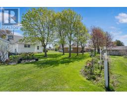 203 ERIET STREET S - 20