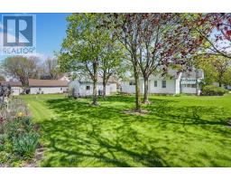 203 ERIET STREET S - 24