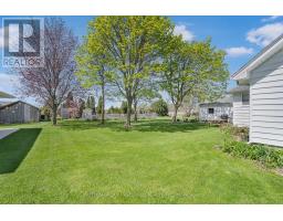 203 ERIET STREET S - 25