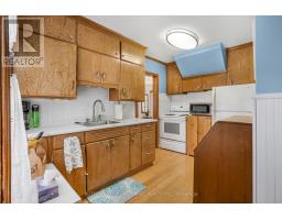203 ERIET STREET S - 5