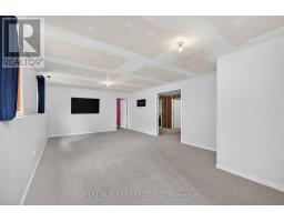 6 JUNIPER CRESCENT - 20