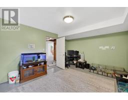 6 JUNIPER CRESCENT - 27