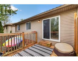 6 JUNIPER CRESCENT - 29