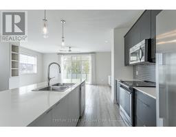 61 - 1040 CORONATION DRIVE - 13