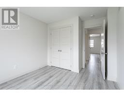 61 - 1040 CORONATION DRIVE - 21