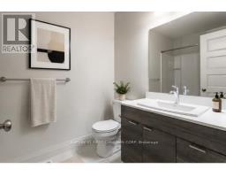 61 - 1040 CORONATION DRIVE - 24